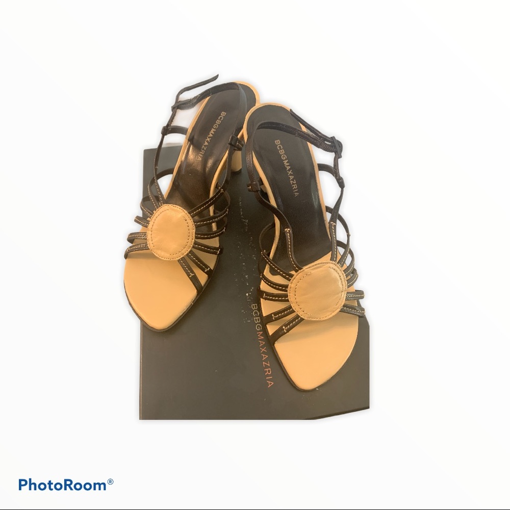 BCBGMaxAzria Livia Wedge Strappy Sandal Sz 6
